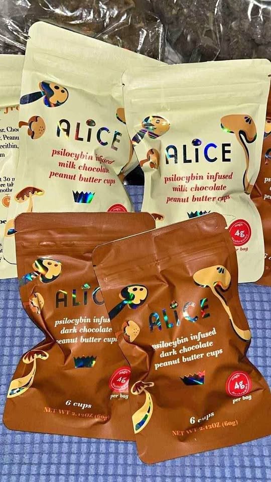 Alice Psilocybin Infused Peanut Butter Cups 4000MG Alice Psilocybin Infused Peanut Butter Cups 4000MG
