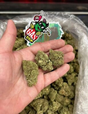 Bubba Mac weed strain